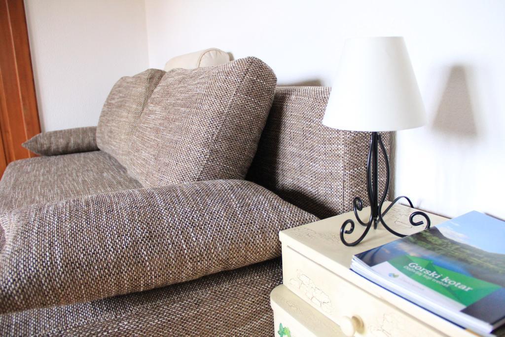 Apartment Apolon Planinski Delnice Eksteriør bilde