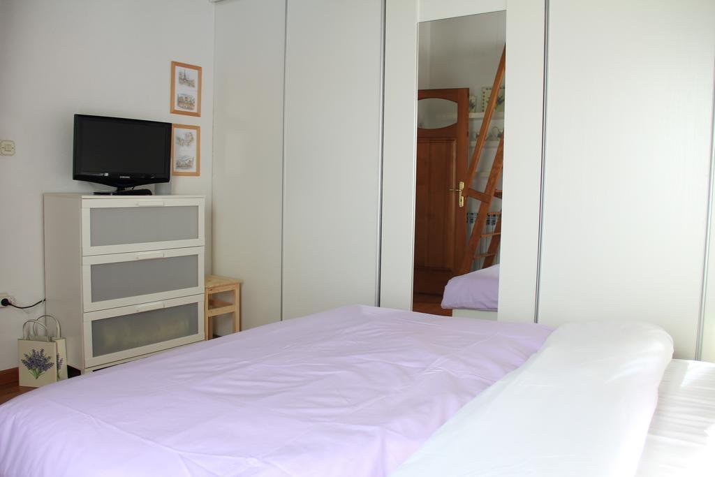 Apartment Apolon Planinski Delnice Rom bilde